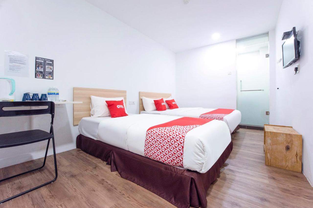 Oyo 90403 North City Hotel Johor Bahru Esterno foto